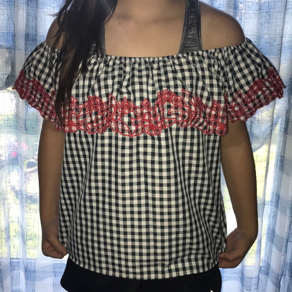 off the shoulder blouse OPEN TO ANY OFFERS 😃
